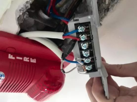 消防報警系統(tǒng)回路總線短路、現(xiàn)場設備故障怎么處理